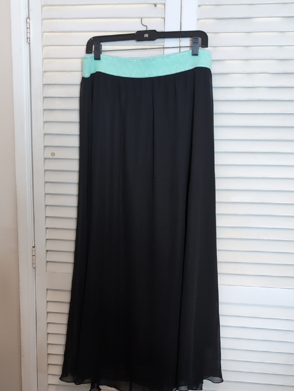 Lularoe Lucy Large Black Maxi Skirt with Mint Waistband